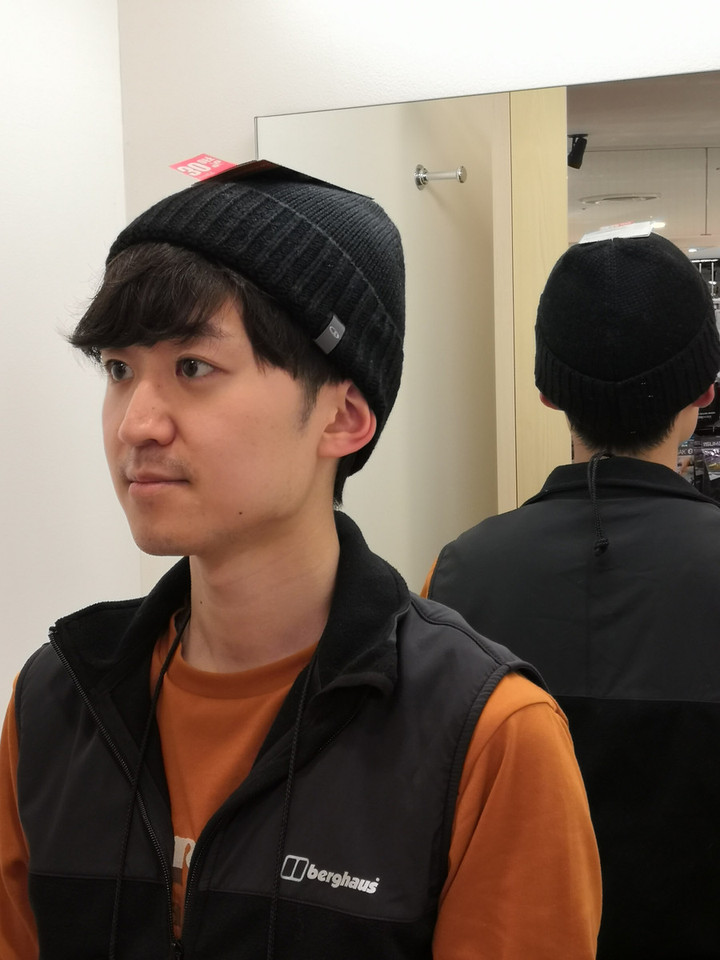 好日山荘 小倉駅前店 : アイスブレーカーのニット帽がお安くなりました！