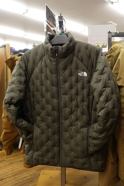 好日山荘 紀三井寺店 : 【THE NORTH FACE】Astro Light ダウン