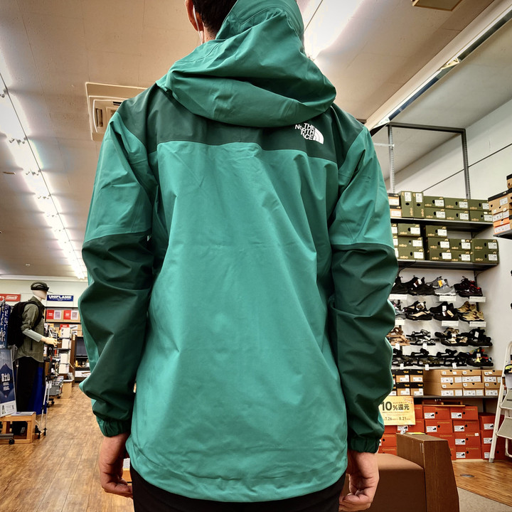 好日山荘 瑞穂店 : GORE-TEX®防水透湿性に優れた3レインジャケット