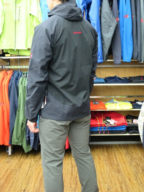 好日山荘 紀三井寺店 : MAMMUT WS LIGHTSPEED Hybrid Jacket Men