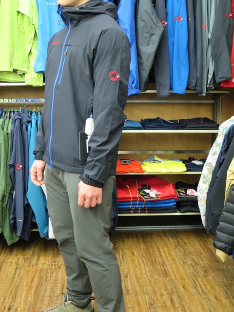 好日山荘 紀三井寺店 : MAMMUT WS LIGHTSPEED Hybrid Jacket Men