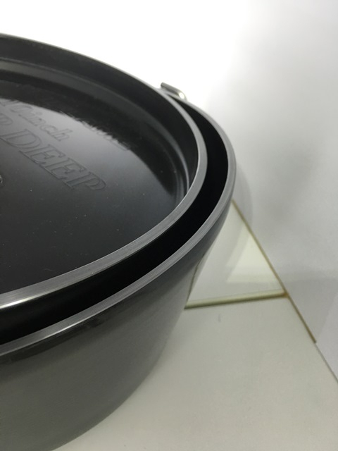 好日山荘 紀三井寺店 : ユニフレーム ダッチオーブン