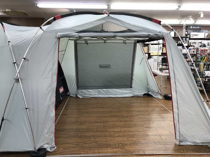 キャンピングリサーチ 西宮山口店 : 店内展示 コールマン タフ