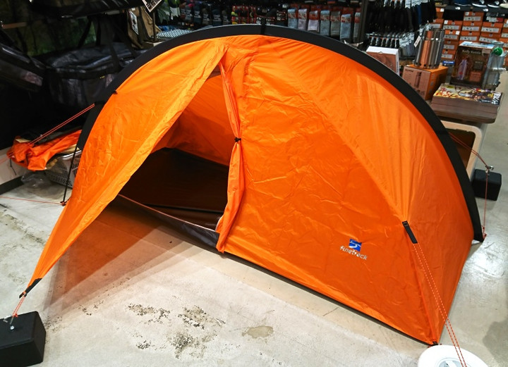 好日山荘 広島紙屋町店 : 話題の超軽量テント！ファイントラック