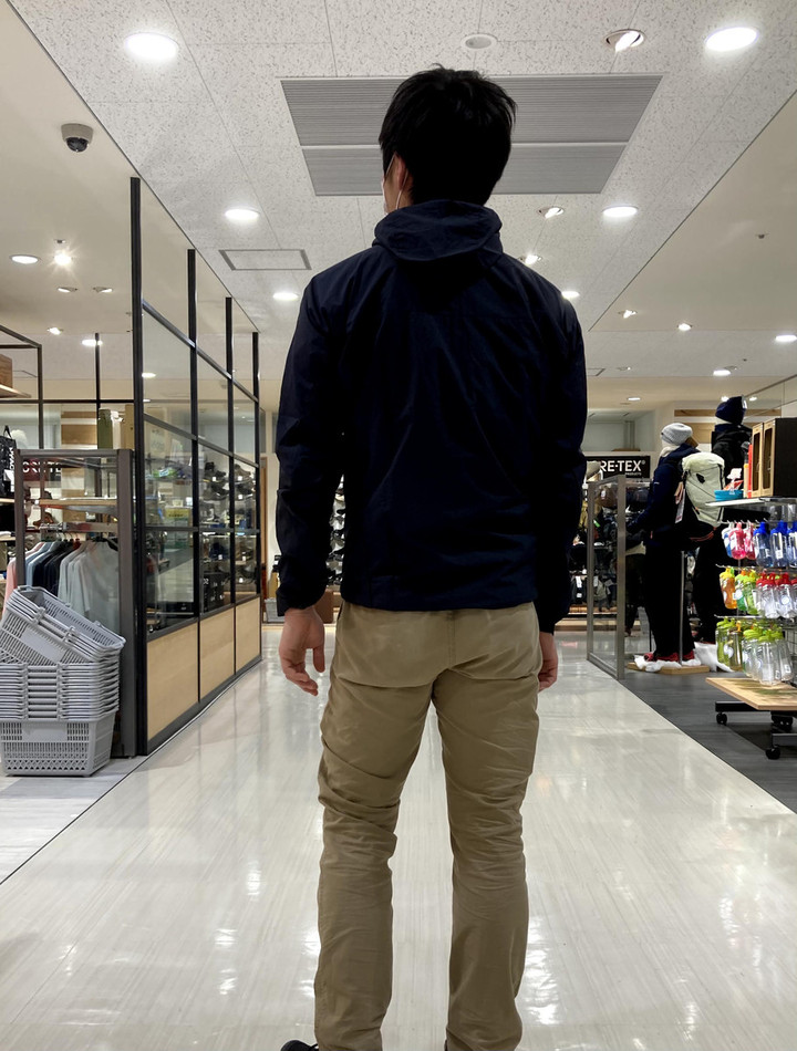 好日山荘 立川店 : ミレーの軽量ウィンドジャケット
