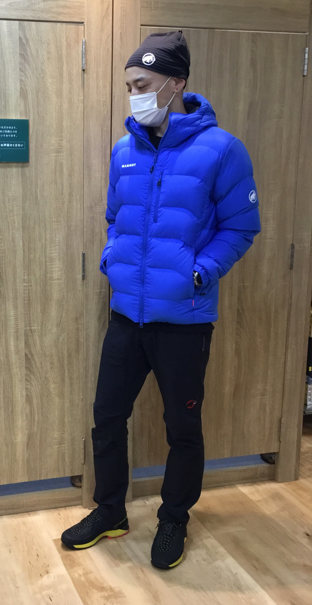 好日山荘 京阪守口店 : 秋冬新商品 マムートのダウンジャケット