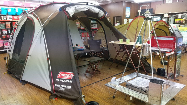 キャンピングリサーチ 西宮山口店 : 大人気ファミリーキャンプテント