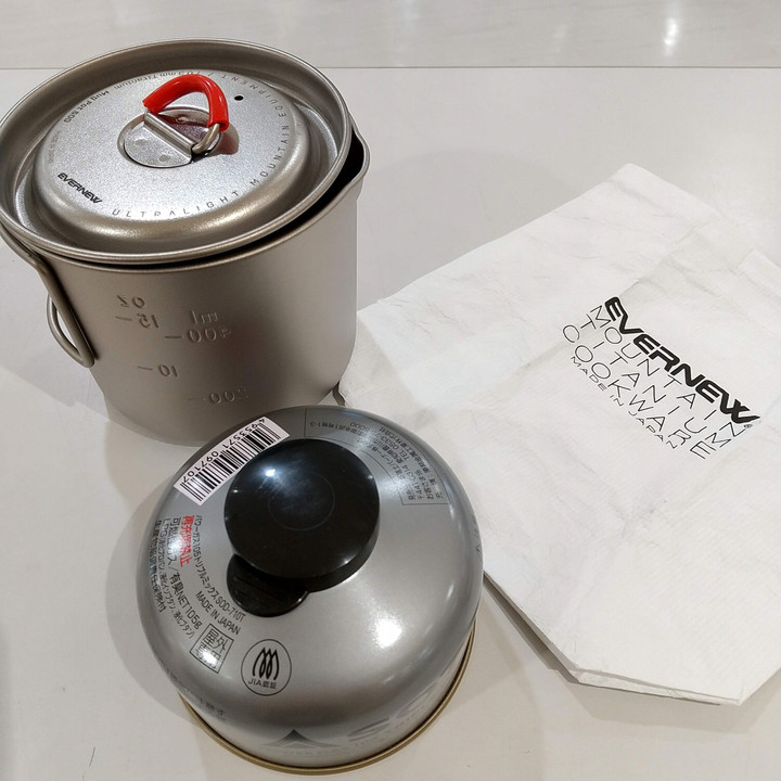 好日山荘 立川店 : 超軽量！エバニュー『BLUENOTEstove』と『Ti Mug