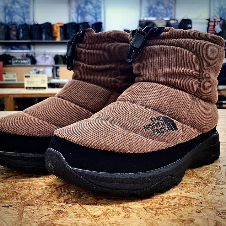 好日山荘 瑞穂店 : 軽くて暖かいノースフェイスの防寒ブーツ