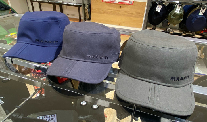【新品】山荘飯島　キャップ 新品】山荘飯島 キャップ - メルカリ