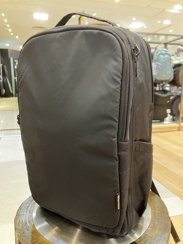 未使用　Karrimor vision 24 カリマー ビジョン　ビジネスバッグ 楽天市場】karrimor / カリマー ビジョン デイパック 24L