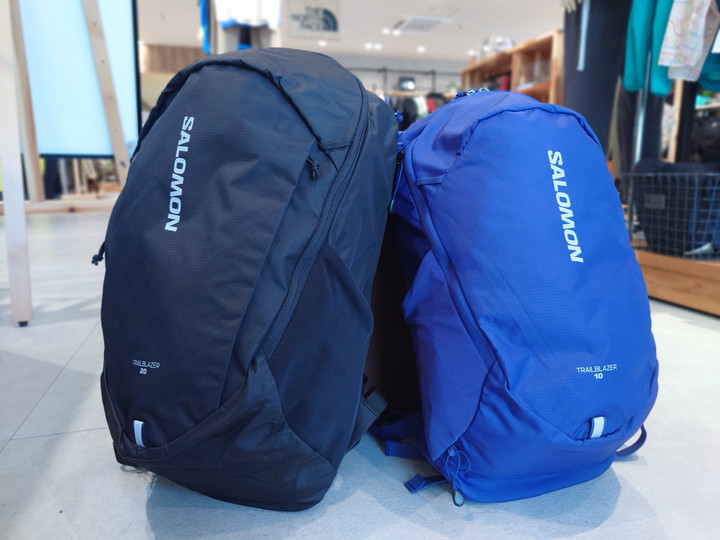 好日山荘 アミュプラザみやざき・やま館店 : SALOMONのバックパック 