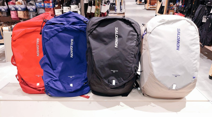 好日山荘 アミュプラザみやざき・やま館店 : SALOMONのバック