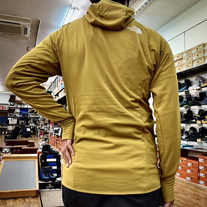 好日山荘 瑞穂店 : 今の季節にちょうどいいテクニカルフリース  