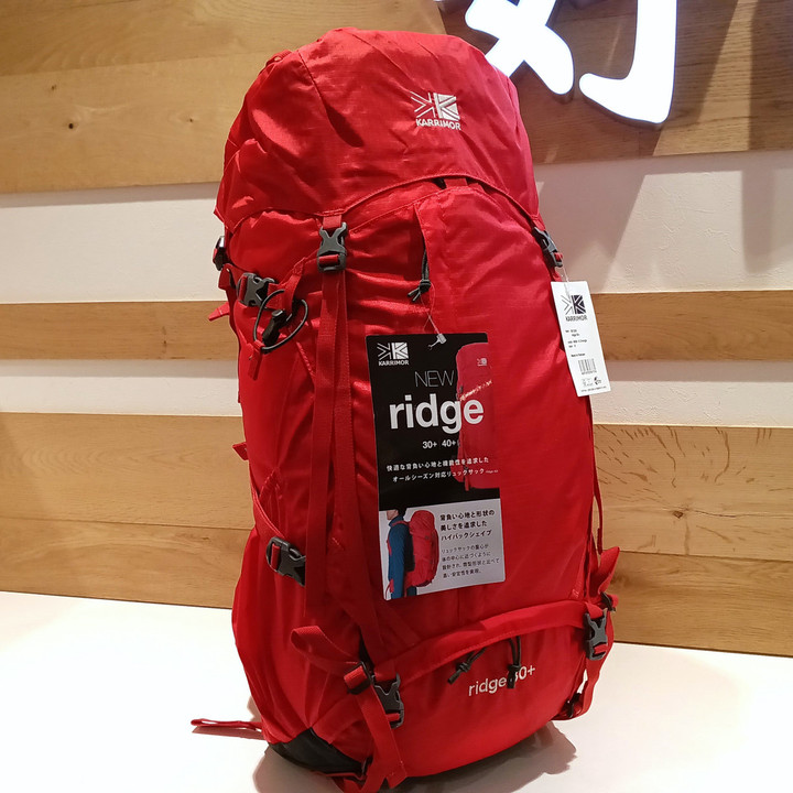 Karrimor カリマーリッジ 30+ ミディアム 30〜39L Black 501100