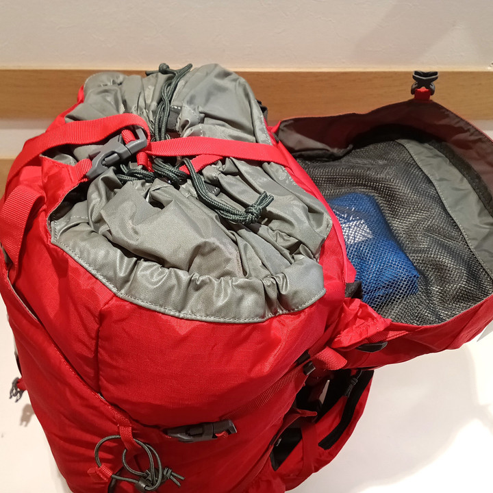 好日山荘 立川店 : KARRIMOR（カリマー）の中型バックパック