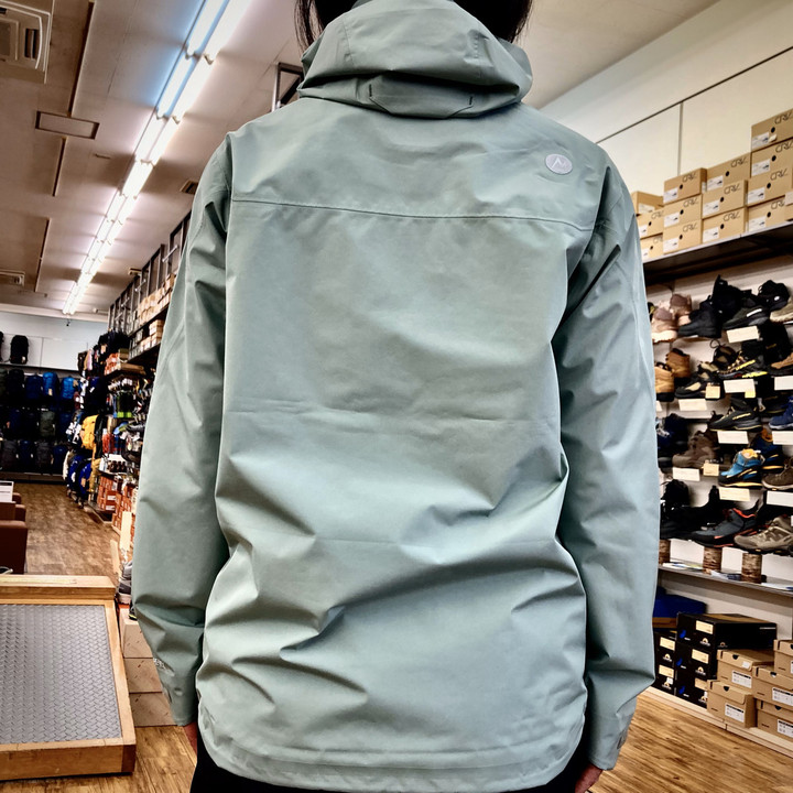 好日山荘 瑞穂店 : しなやかでさっぱりとした着心地の軽量ゴアテックス