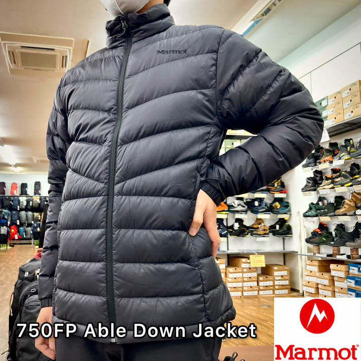 Marmot グリーンダウンジャケット 薄手 Marmot 緑 ダウンジャケット