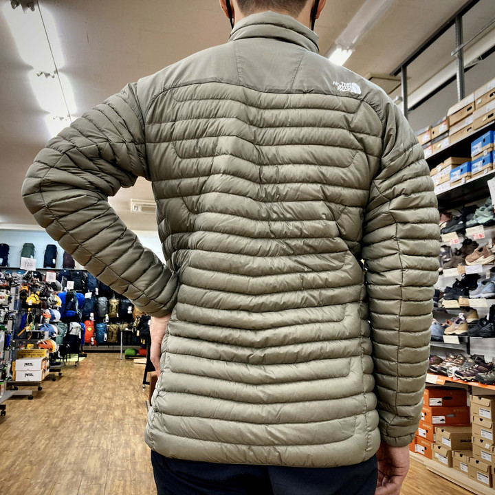 好日山荘 瑞穂店 : ノースフェイスのライトウエイトダウンジャケットが