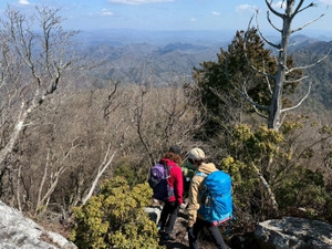 653785672_1581936023940608_53675651