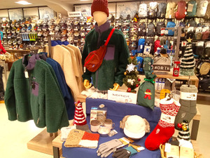 クリスマスプレゼントにアウトドア用品が人気です♪♬