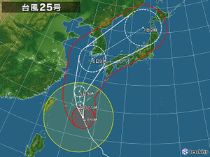 Typhoon_1825_20181004090000large